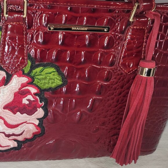 VINTAGE BRAHMIN MINI ASHER CHIANTI ROSSINI EMBROIDERED ROSES PURSE/BAG/TASSEL - Picture 3 of 9